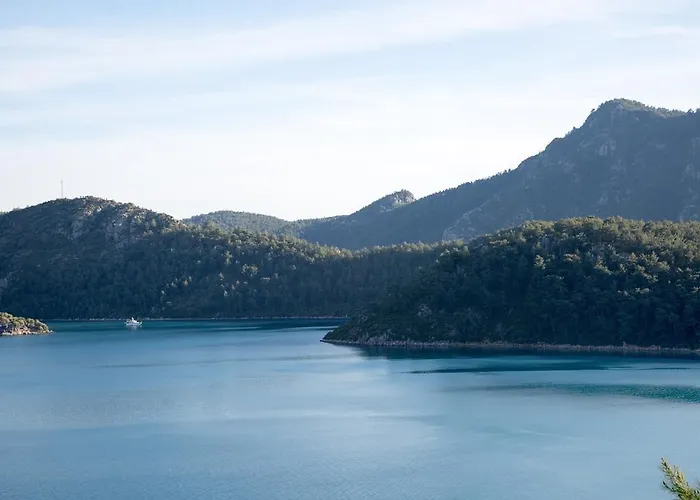 Orhaniye Incir Bungalow, Beach & Restaurant 홀리데이파크